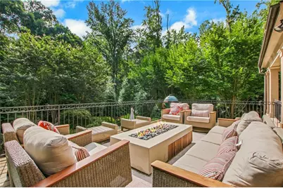 5265 Peachtree Dunwoody Road, Sandy Springs, GA 30342 - Photo 77