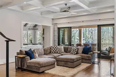 5265 Peachtree Dunwoody Road, Sandy Springs, GA 30342 - Photo 17