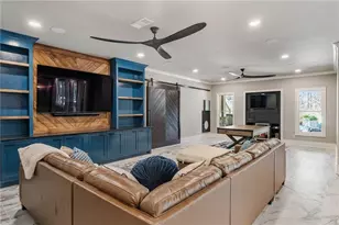 5265 Peachtree Dunwoody Rd, Sandy Springs, GA 30342 - Photo 31