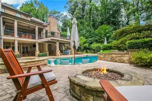 5265 Peachtree Dunwoody Rd, Sandy Springs, GA 30342 - Photo 27