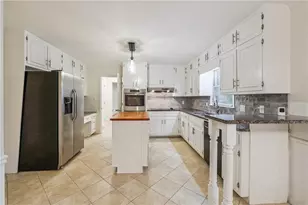 3732 Hollow Tree Ln SW, Lilburn, GA 30047 - Photo 9