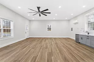 11505 Elkins Rd, Roswell, GA 30076 - Photo 23