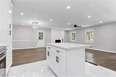 353 Old Rosser Road, Stone Mountain, GA 30087 - Photo 13