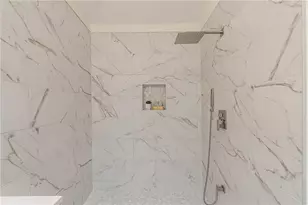 4523 Runnemede Rd NW, Atlanta, GA 30327 - Photo 31