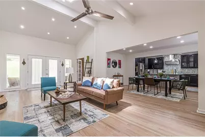 4523 Runnemede Road NW, Atlanta, GA 30327 - Photo 13