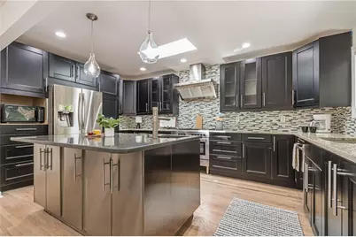 4523 Runnemede Road NW, Atlanta, GA 30327 - Photo 19