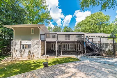 4523 Runnemede Road NW, Atlanta, GA 30327 - Photo 3