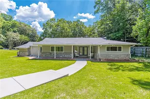 4523 Runnemede Rd NW, Atlanta, GA 30327 - Photo 1