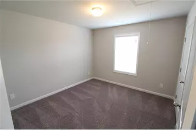 5729 Shore Isle Court, Flowery Branch, GA 30542 - Photo 17