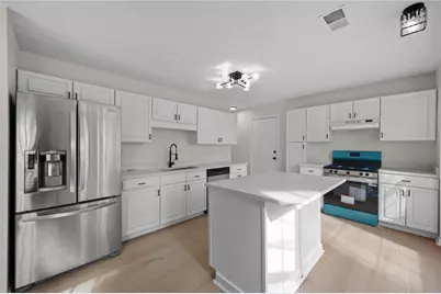 180 Preston Oaks Drive, Alpharetta, GA 30022 - Photo 9