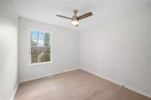 180 Preston Oaks Dr, Alpharetta, GA 30022 - Photo 17