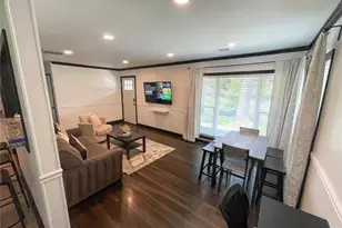 2597 Glenvalley Dr, Decatur, GA 30032 - Photo 3