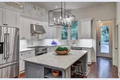 402 Pavillion Street SE, Atlanta, GA 30315 - Photo 19