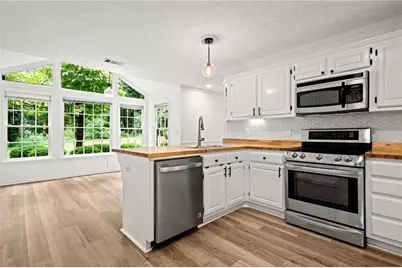 4220 NE Singing Post Lane NE, Roswell, GA 30075 - Photo 15