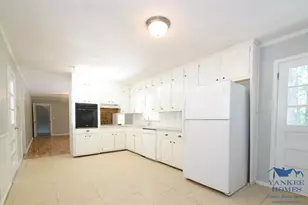 106 Valley Rd, Lawrenceville, GA 30044 - Photo 13