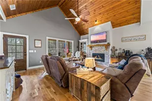 5240 Hwy 17, Clarkesville, GA 30523 - Photo 29