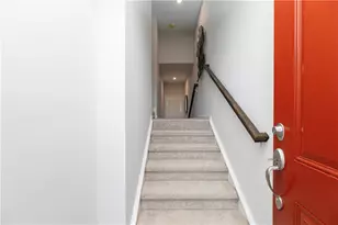 338 Skylar Ct SE, Atlanta, GA 30315 - Photo 5