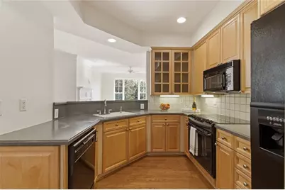 4100 Paces Walk SE #4301, Atlanta, GA 30339 - Photo 3