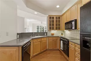 4100 Paces Walk SE, Atlanta, GA 30339 - Photo 3