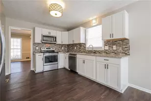 2652 Forest Way NE, Marietta, GA 30066 - Photo 7