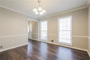 2652 Forest Way NE, Marietta, GA 30066 - Photo 5