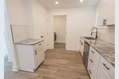 3822 Bakers Ferry Road #A, Atlanta, GA 30331 - Photo 11