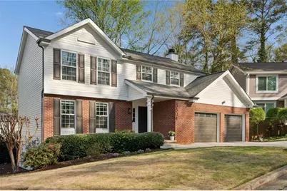 3504 Castlehill Court, Tucker, GA 30084 - Photo 3