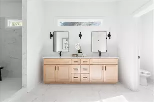 1041 White Oak Ave SW, Atlanta, GA 30310 - Photo 15