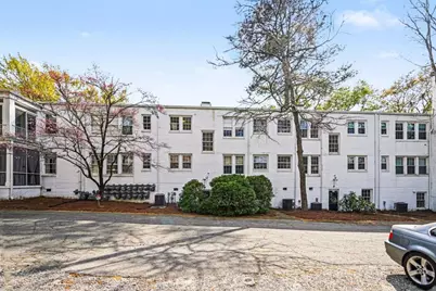 21 Peachtree Memorial Drive NW #8, Atlanta, GA 30309 - Photo 25