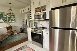 2214 Peachtree Rd NW, Atlanta, GA 30309 - Photo 9