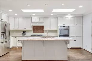 155 Worth Dr, Atlanta, GA 30327 - Photo 9