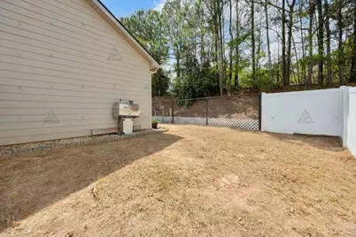 825 Hidden Hollow Circle, Commerce, GA 30529 - Photo 3