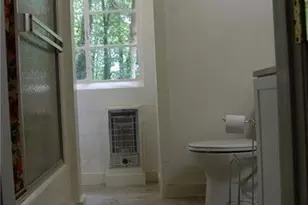 649 Kenilworth Cir, Stone Mountain, GA 30083 - Photo 9