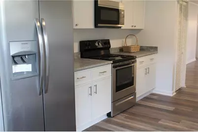 1076 Grant Way SE, Atlanta, GA 30315 - Photo 7