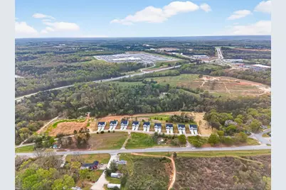 696 530 Madison Street, Commerce, GA 30529 - Photo 13