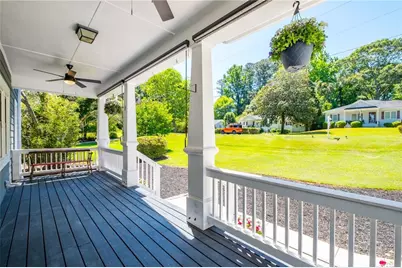 2260 Wallace Drive, Chamblee, GA 30341 - Photo 9