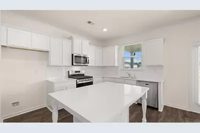 201 Sandy Oak Drive, Loganville, GA 30052 - Photo 17