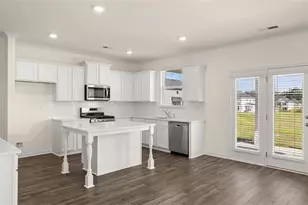 201 Sandy Oak Dr, Loganville, GA 30052 - Photo 15