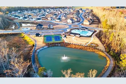 201 Sandy Oak Drive, Loganville, GA 30052 - Photo 9