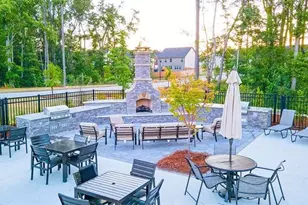 201 Sandy Oak Dr, Loganville, GA 30052 - Photo 5