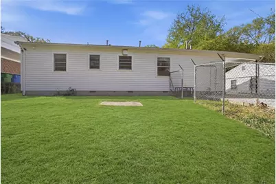 2649 Santa Barbara Drive NW, Atlanta, GA 30318 - Photo 7