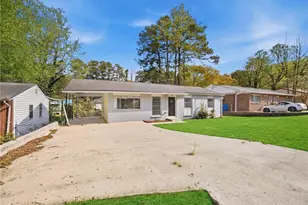 2649 Santa Barbara Dr NW, Atlanta, GA 30318 - Photo 5