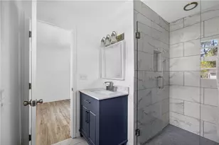 2649 Santa Barbara Dr NW, Atlanta, GA 30318 - Photo 37