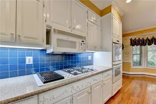 2859 Village Ct, Gainesville, GA 30506 - Photo 11