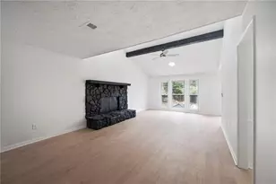 2814 Woodhollow Ln, Jonesboro, GA 30236 - Photo 3