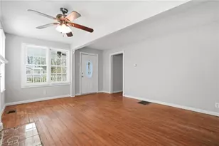 707 Francis Pl NW, Atlanta, GA 30318 - Photo 3