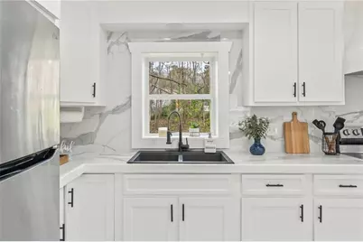 2957 Maverick Trail, Gainesville, GA 30507 - Photo 11