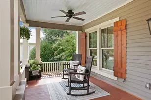 745 Washington St, Clarkesville, GA 30523 - Photo 5