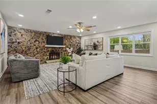 577 Simone Way, Stone Mountain, GA 30087 - Photo 5