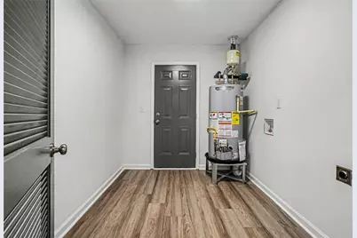 577 Simone Way, Stone Mountain, GA 30087 - Photo 33